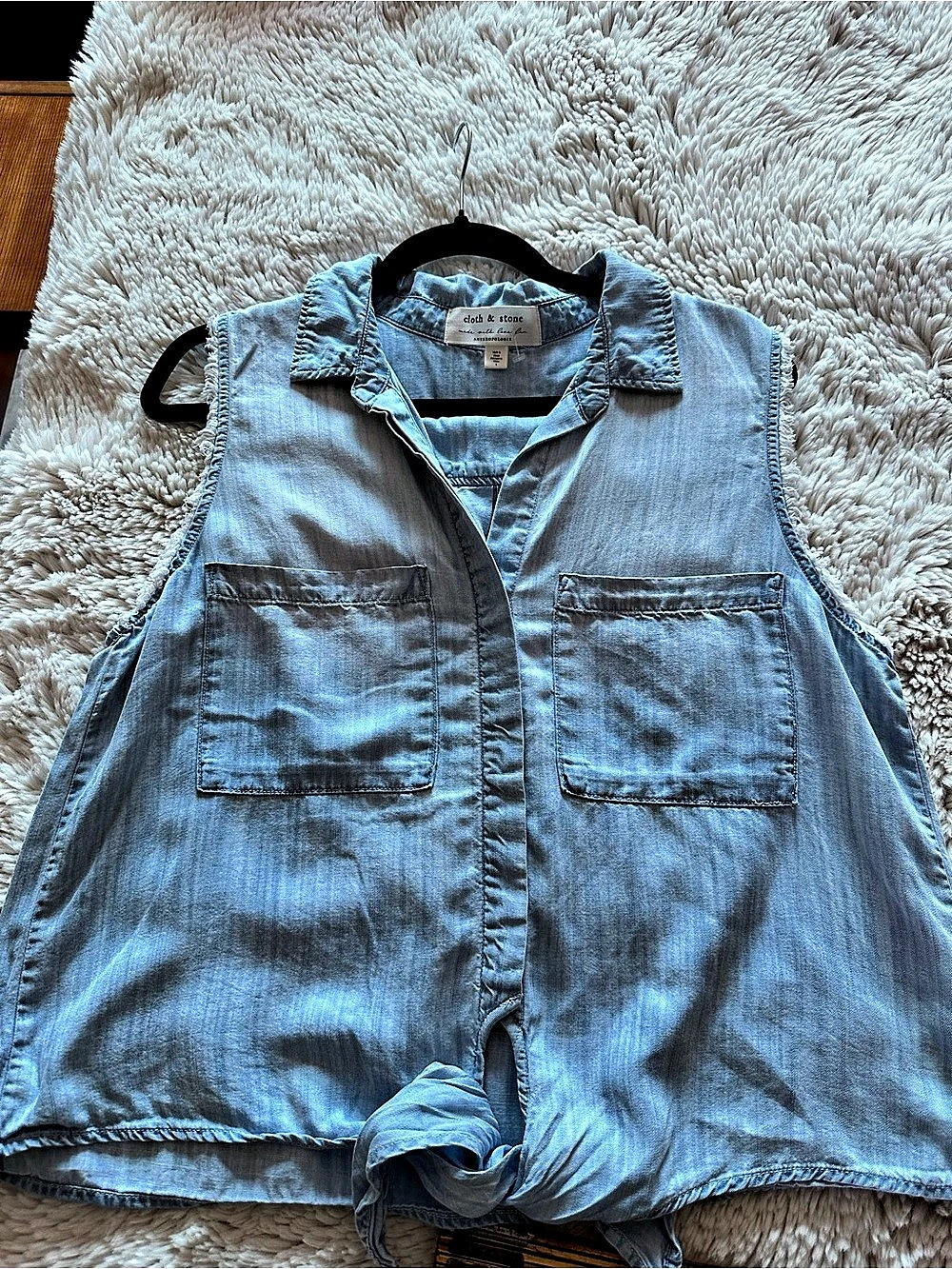 cloth & stone Tencel Tie-Front Button Down Top in Blue Large